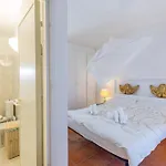 Costa Paradiso Resort