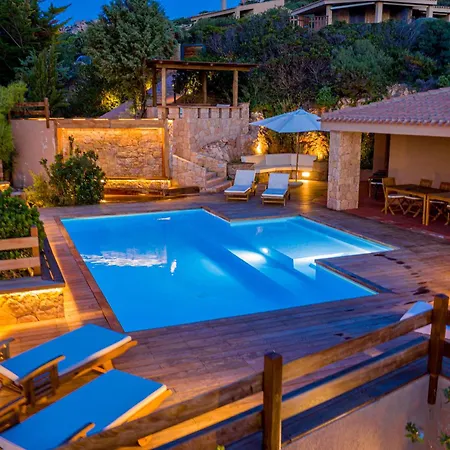 Costa Paradiso Resort 3*