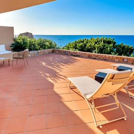Costa Paradiso Resort