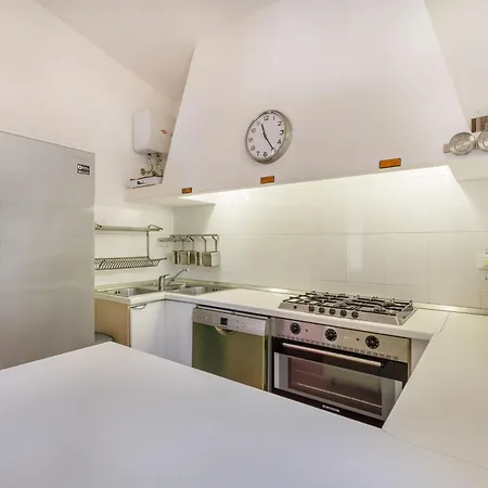 Costa Paradiso Resort 3*