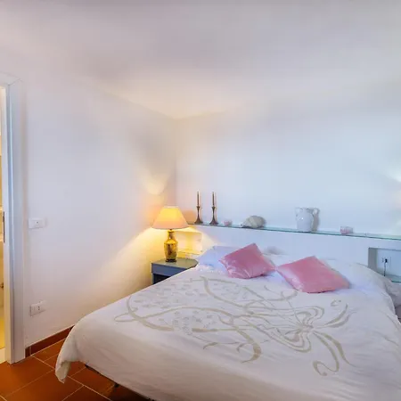 Costa Paradiso Resort Курортный комплекс 3*