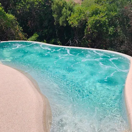 Costa Paradiso Resort