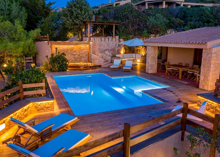 Costa Paradiso Resort 3*